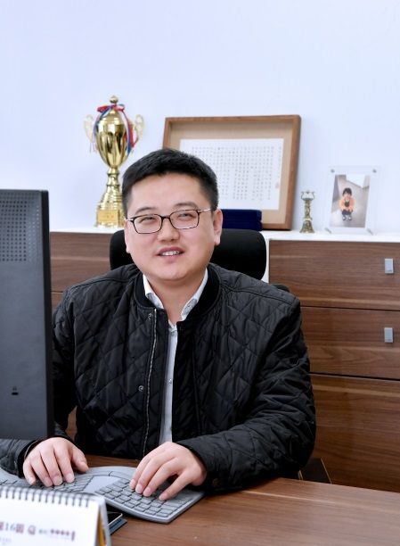 伟德国际1946源于英国创新论坛第八百五十四讲暨校庆117周年学术讲座：微流场反应技术及其在生物基材料开发中的应用研究